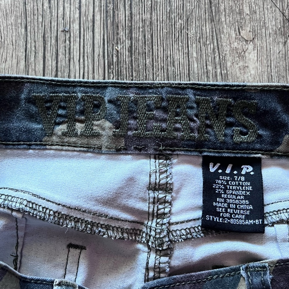 V.I.P Camo jeans - Picture 3 of 3